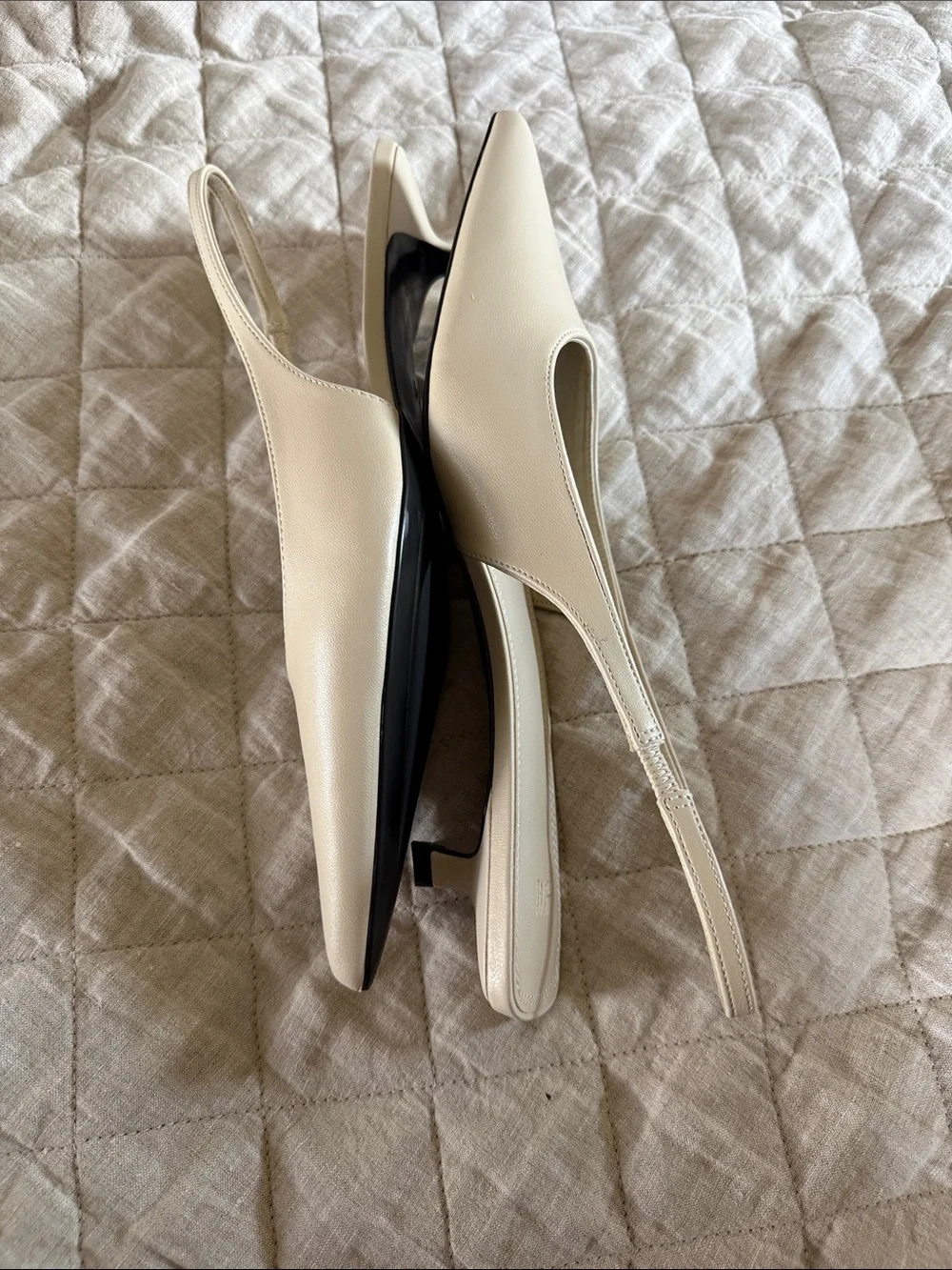 H&M chic pointed